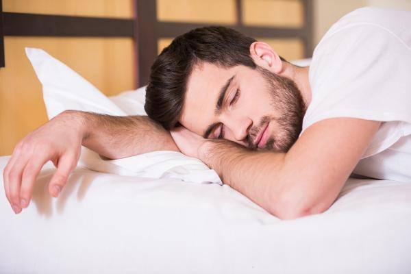 5 نکته ساده برای لذت بردن از خواب عمیق در گرما