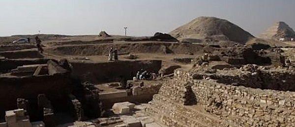 کشف صدها مومیایی و هرم یک ملکه ناشناس در نزدیکی مقبره پادشاه توت
